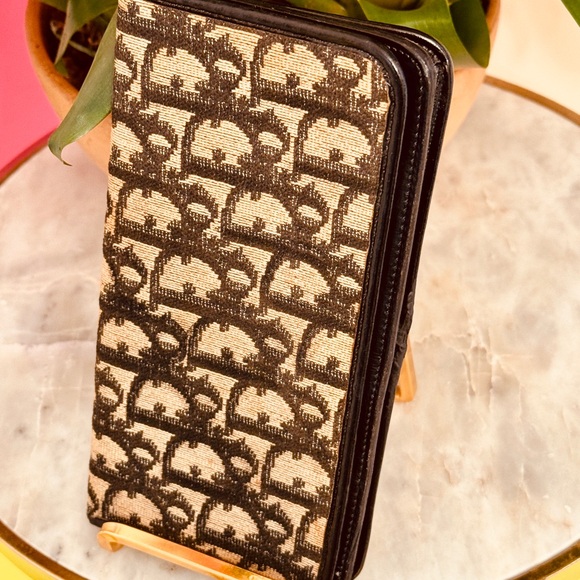 Dior Bifold agenda cash holder Black and Tan Patterned Wallet - Picture 7 of 16